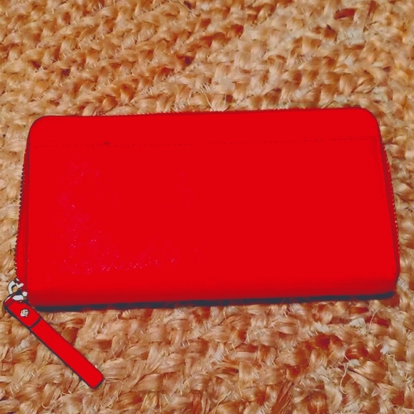 Kate Spade Wallet - Picture 2 of 4